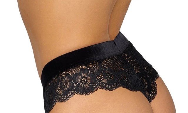 Svarta trosor med stimulerande kedja