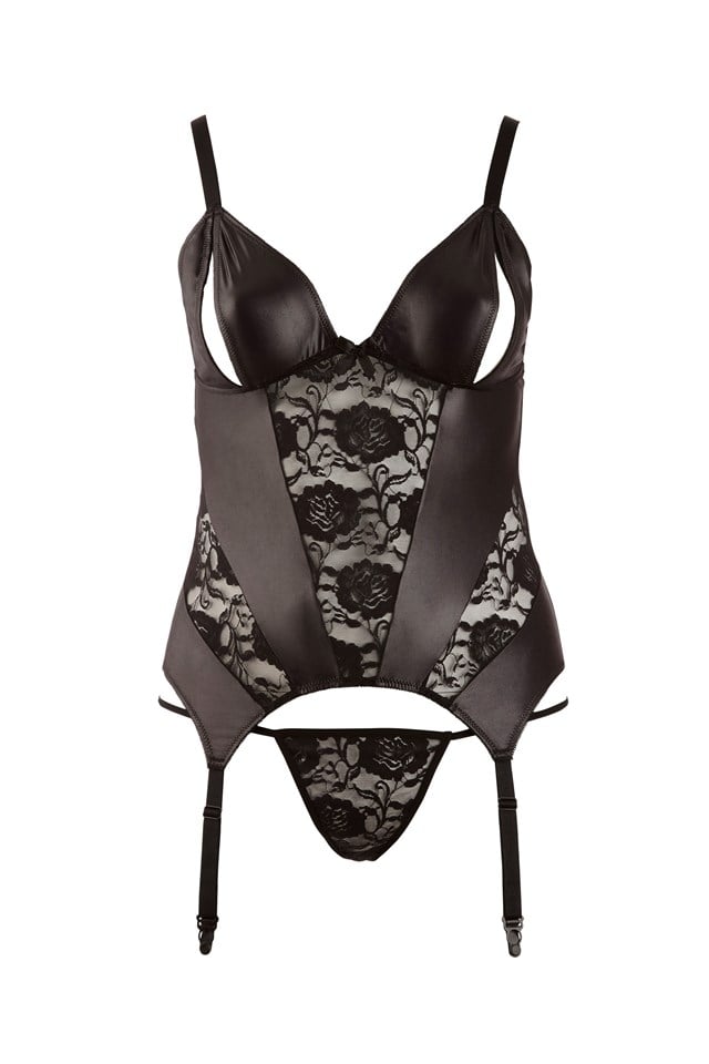 Upper Size Basque Set