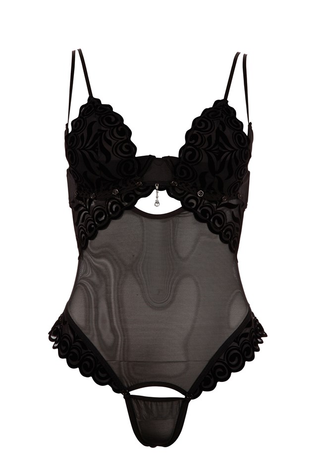 String Body Striptease