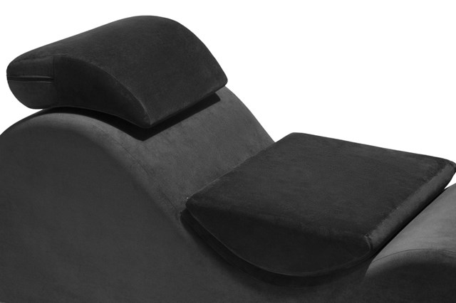 Esse Lounger Black