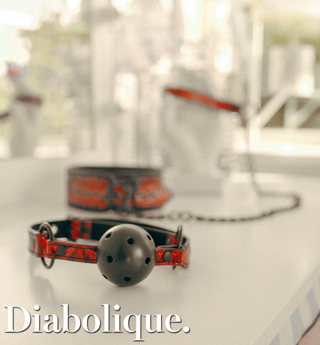 Diabolique Dark Red - Gag