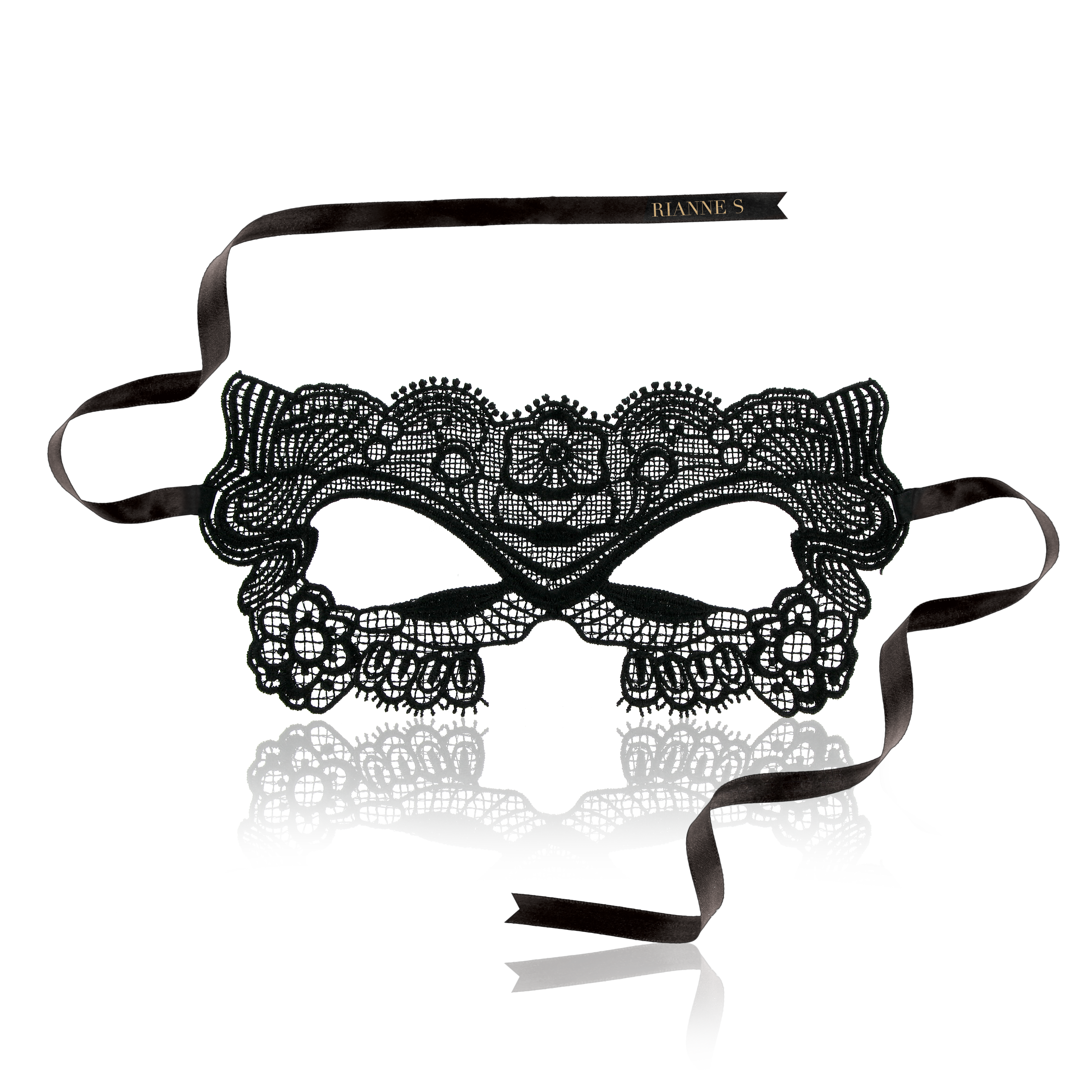 RIANNE S - MASK V ZOUZOU