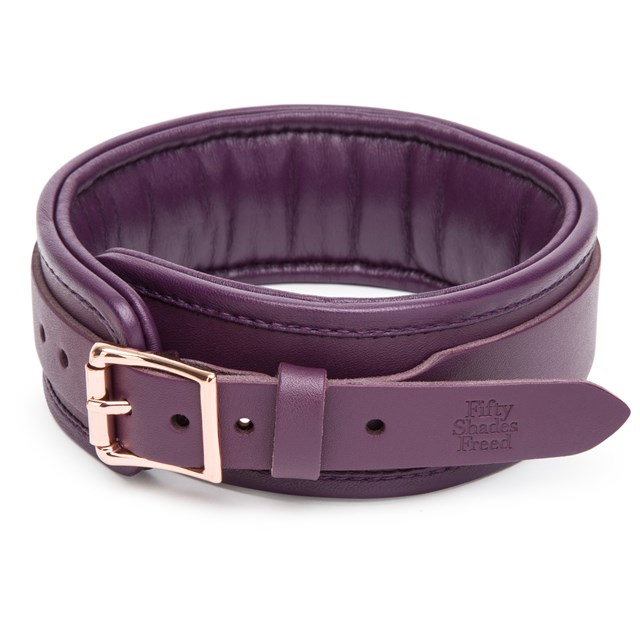 Freed Cherished Collection Leather Collar & Lead