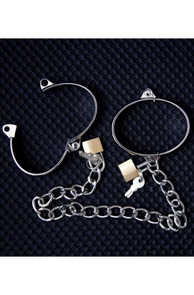 Fetish Addict Handbojor - Metall