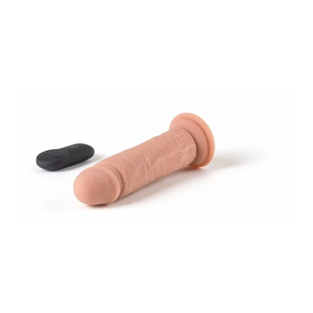 Realistic Vibrating Dildo With Remote 16,5 cm