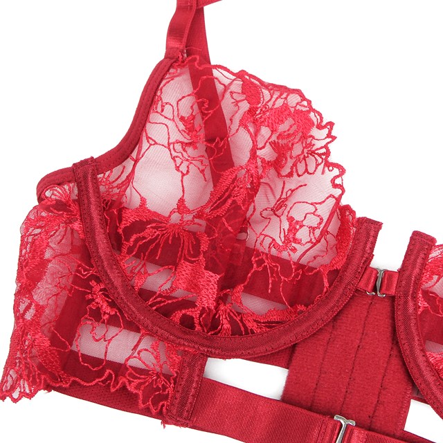 Red Sexy Halter Neck Embroidery Floral Lace Set With Garters