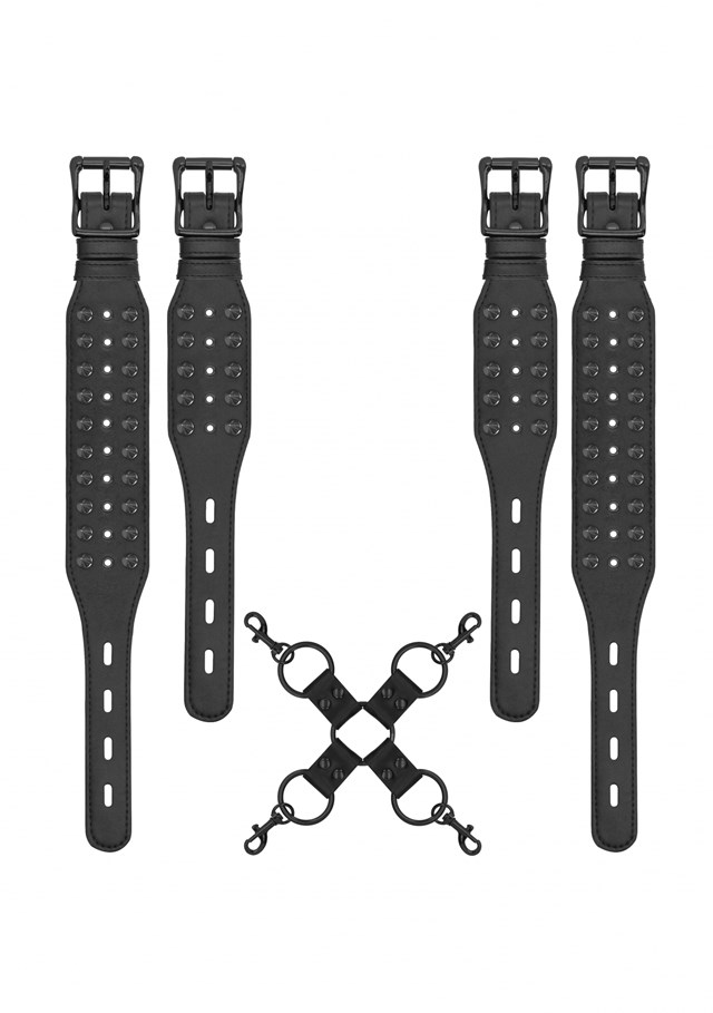 Ouch! Skulls and Bones - Hogtie med Nitar