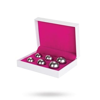 Benwa Balls Set