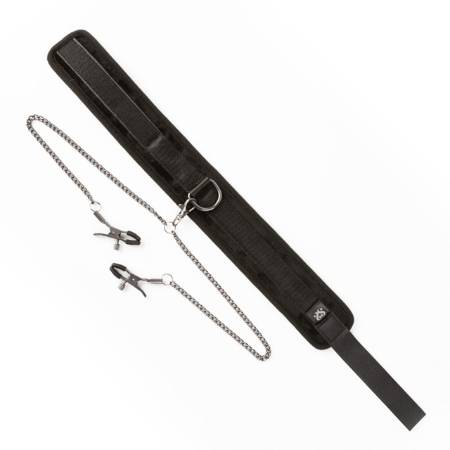 Twin Tweaks Velvet Collar With Nipple Clamps
