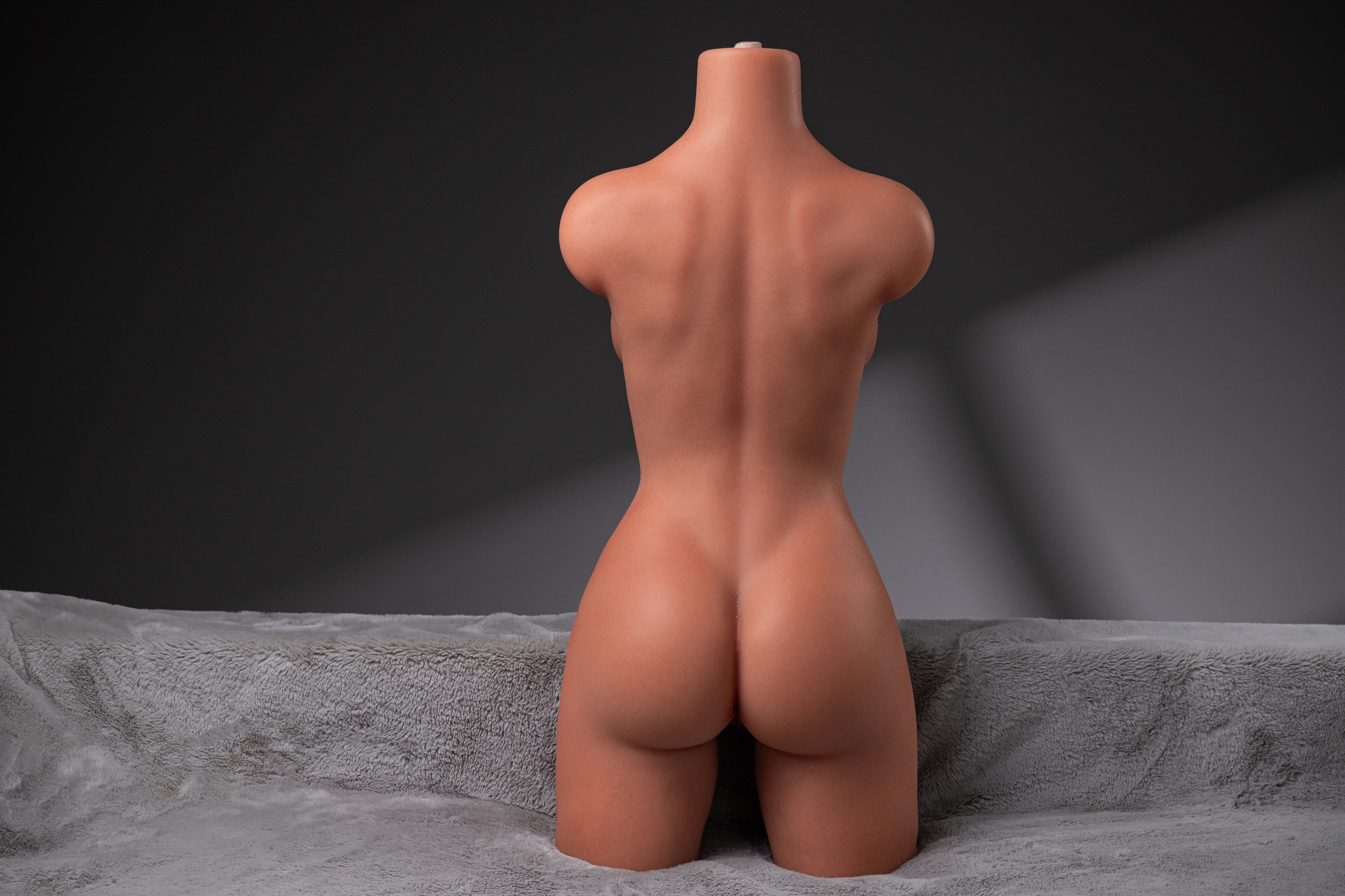 Ultra-Realistic Silicone Doll - Fitness Nora 12.5kg Tan